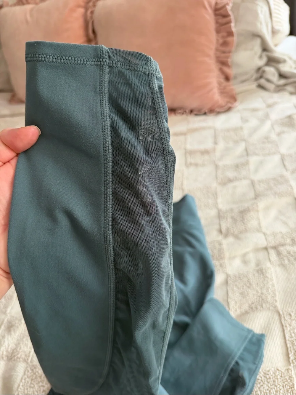 Fabletics powerhold high